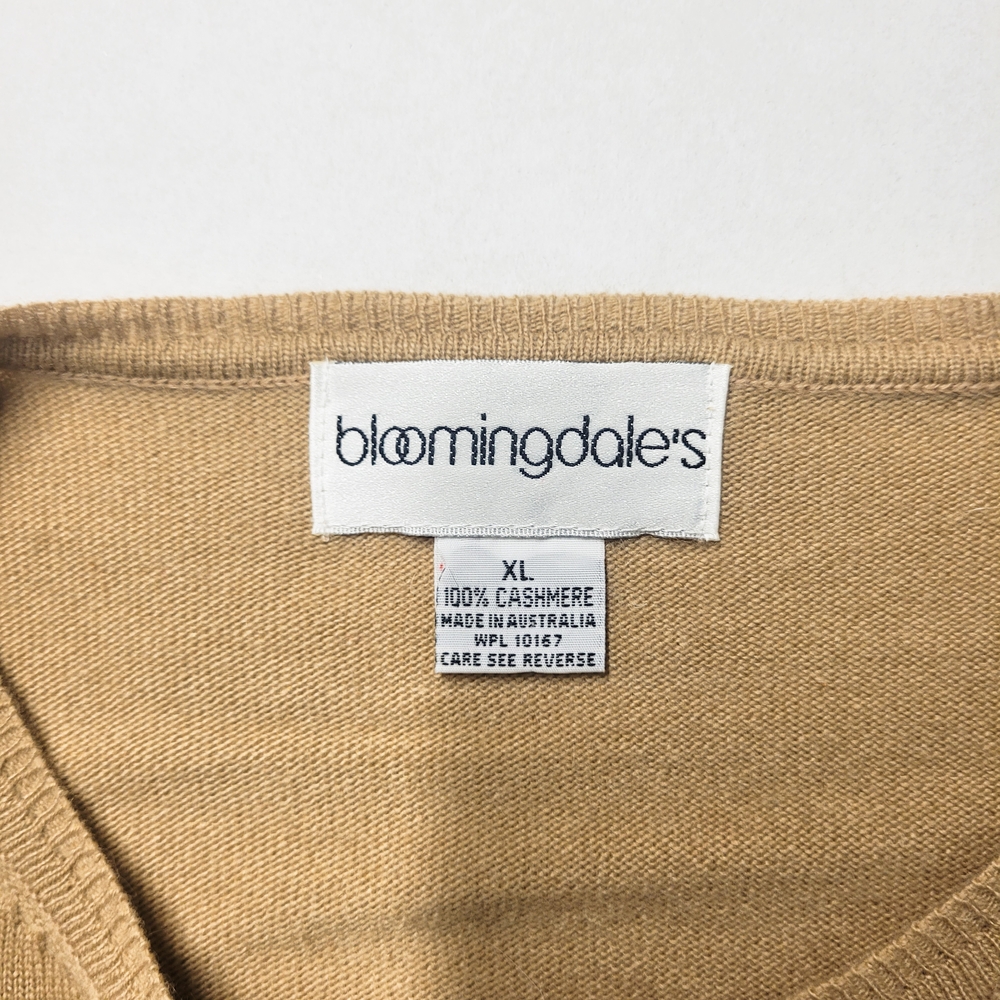 100% Cashmere Sweater by Bloomingdale's, Women's XL - Picture 4 of 5